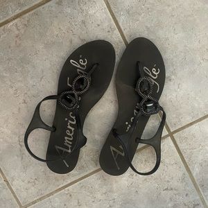 Used size 10 American Eagle sandals